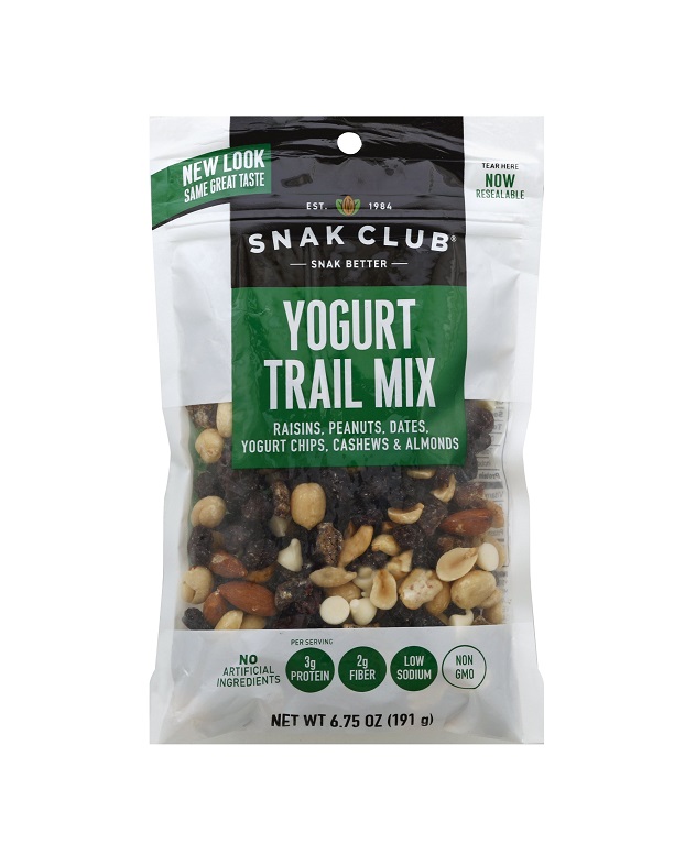Snak club yogurt nut mix 6.75oz